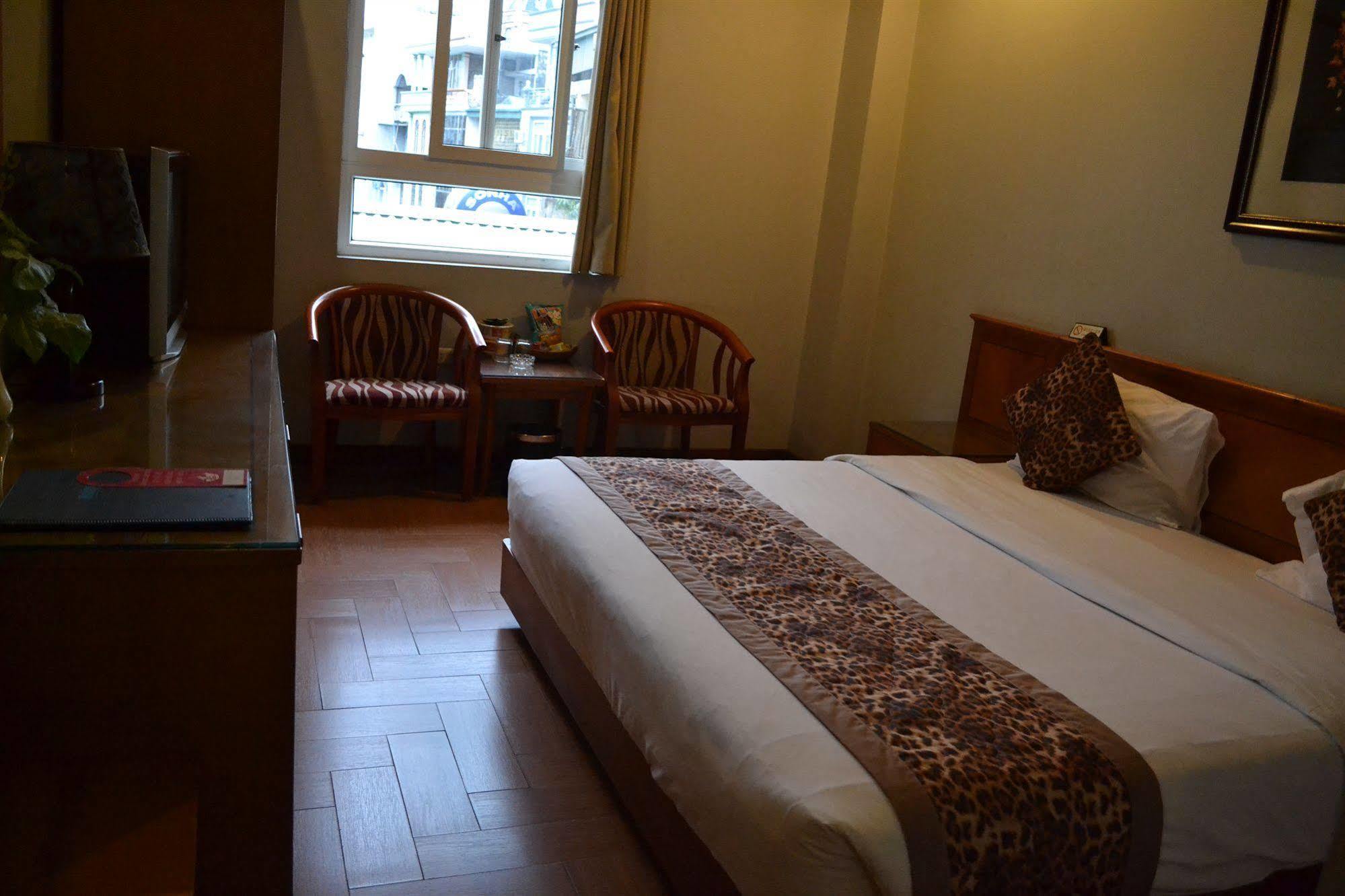 City Bay Hotel Ha Long Exterior foto